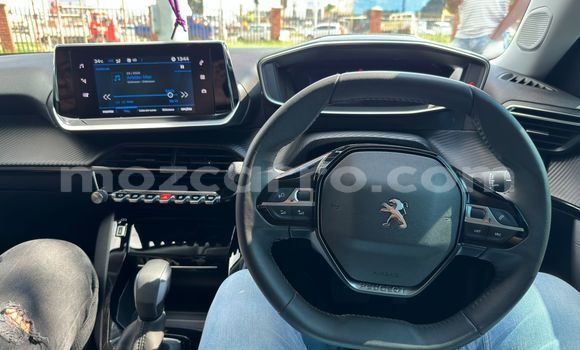 Buy Used Peugeot 2008 Silver Car in Maputo in Maputo Buy Used Peugeot 2008 Silver Car in Maputo in Maputo