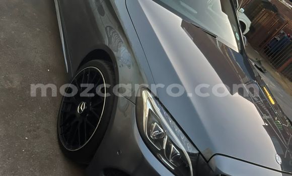Buy Used Mercedes-Benz C-Classe Silver Car in Maputo in Maputo