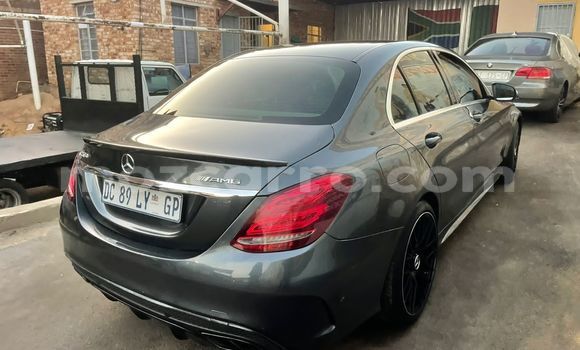 Comprar Usado Mercedes-Benz C-Classe Prata Carro em Maputo em Maputo Comprar Usado Mercedes-Benz C-Classe Prata Carro em Maputo em Maputo