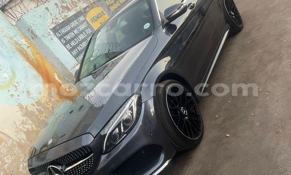 Comprar Usado Mercedes-Benz C-Classe Prata Carro em Maputo em Maputo Comprar Usado Mercedes-Benz C-Classe Prata Carro em Maputo em Maputo