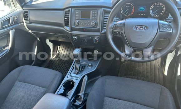 Nunua Ilio tumika Ford Ranger Nyeupe Gari ndani ya Maputo nchini Maputo Nunua Ilio tumika Ford Ranger Nyeupe Gari ndani ya Maputo nchini Maputo