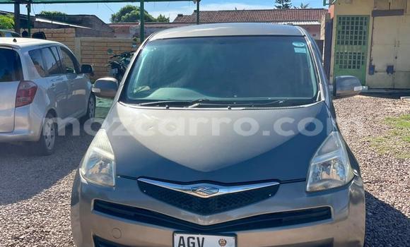 Comprar Usado Toyota Ractis Prata Carro em Maputo em Maputo Comprar Usado Toyota Ractis Prata Carro em Maputo em Maputo