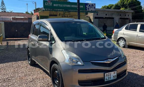 Comprar Usado Toyota Ractis Prata Carro em Maputo em Maputo Comprar Usado Toyota Ractis Prata Carro em Maputo em Maputo