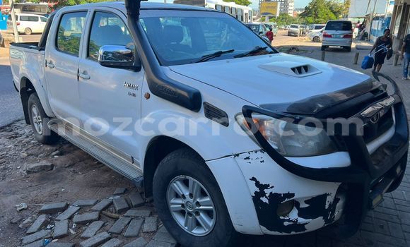 Buy Used Toyota Hilux White Car in Maputo in Maputo Buy Used Toyota Hilux White Car in Maputo in Maputo