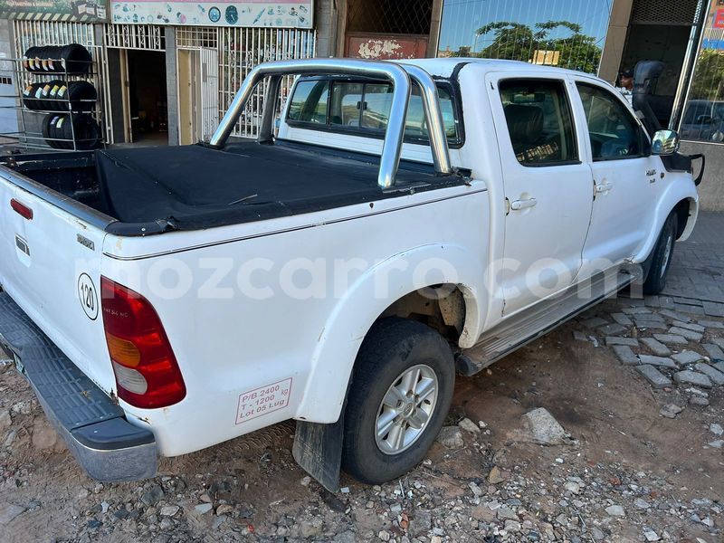 Big with watermark toyota hilux maputo maputo 21682