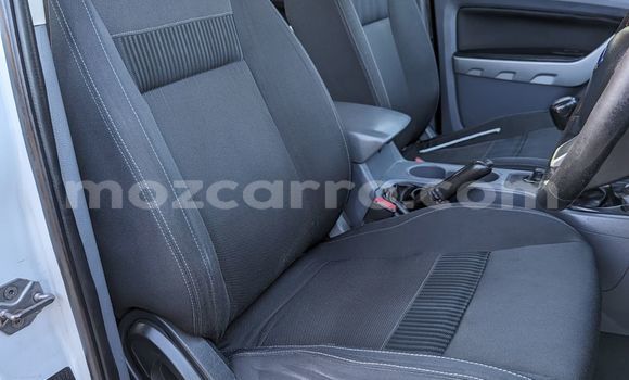 Nunua Ilio tumika Ford Ranger Nyeupe Gari ndani ya Maputo nchini Maputo Nunua Ilio tumika Ford Ranger Nyeupe Gari ndani ya Maputo nchini Maputo