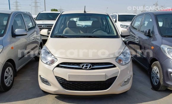 Comprar Importar Hyundai i10 Bege Carro em Import - Dubai em Cabo Delgado Comprar Importar Hyundai i10 Bege Carro em Import - Dubai em Cabo Delgado