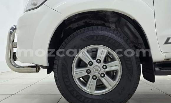 Comprar Usado Toyota Hilux Branco Carro em Maputo em Maputo Comprar Usado Toyota Hilux Branco Carro em Maputo em Maputo