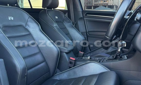 Comprar Novo Volkswagen Golf Azul Carro em Maputo em Maputo Comprar Novo Volkswagen Golf Azul Carro em Maputo em Maputo