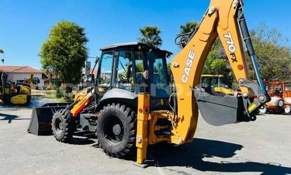 Tenga Tsaru Caterpillar 120 Beige Rori in Maputo in Maputo Tenga Tsaru Caterpillar 120 Beige Rori in Maputo in Maputo