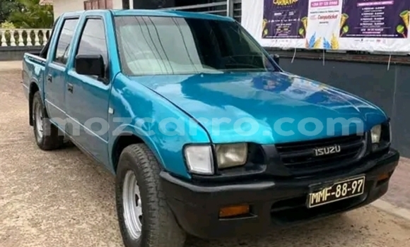 Nunua Ilio tumika Isuzu KB Bluu Gari ndani ya Maputo nchini Maputo Nunua Ilio tumika Isuzu KB Bluu Gari ndani ya Maputo nchini Maputo