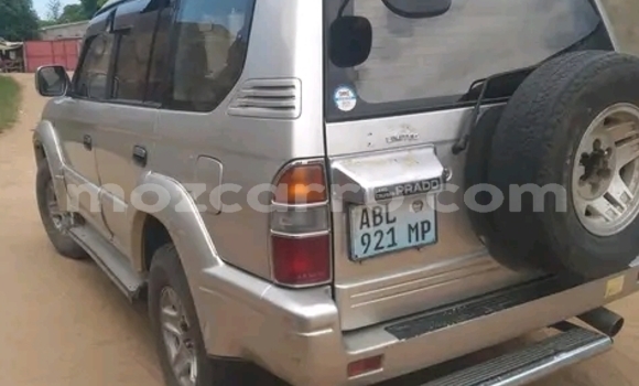 Nunua Ilio tumika Toyota Land Cruiser Prado Nyingine Gari ndani ya Maputo nchini Maputo Nunua Ilio tumika Toyota Land Cruiser Prado Nyingine Gari ndani ya Maputo nchini Maputo