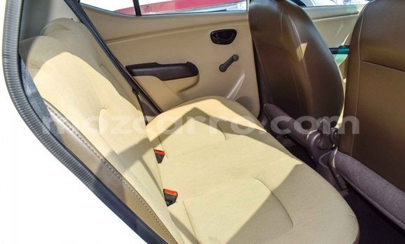 Comprar Importar Hyundai i10 Branco Carro em Import - Dubai em Cabo Delgado Comprar Importar Hyundai i10 Branco Carro em Import - Dubai em Cabo Delgado