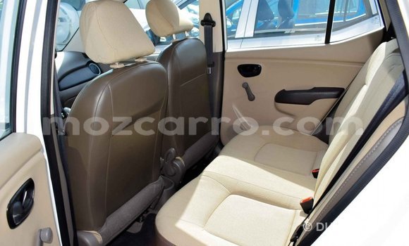 Comprar Importar Hyundai i10 Branco Carro em Import - Dubai em Cabo Delgado Comprar Importar Hyundai i10 Branco Carro em Import - Dubai em Cabo Delgado