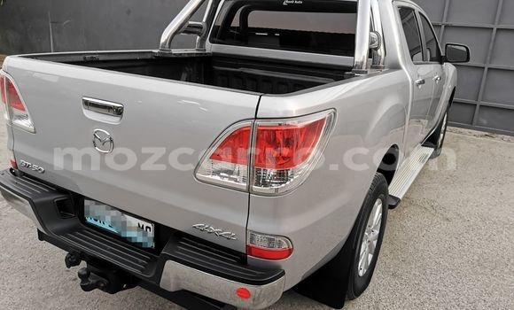 Comprar Usado Mazda BT-50 Prata Carro em Maputo em Maputo Comprar Usado Mazda BT-50 Prata Carro em Maputo em Maputo