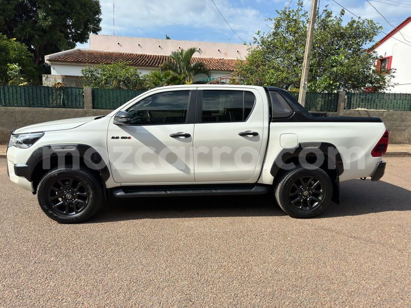 Big with watermark toyota hiluxe revo maputo maputo 21726