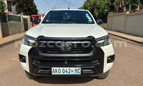 Tenga Itsva Toyota Hilux Chena Mota in Maputo in Maputo Tenga Itsva Toyota Hilux Chena Mota in Maputo in Maputo