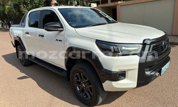 Tenga Itsva Toyota Hilux Chena Mota in Maputo in Maputo Tenga Itsva Toyota Hilux Chena Mota in Maputo in Maputo