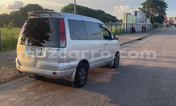 Comprar Usado Toyota Noah Prata Carro em Maputo em Maputo Comprar Usado Toyota Noah Prata Carro em Maputo em Maputo