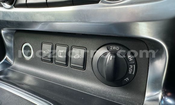 Comprar Usado Mercedes‒Benz X-klasse Concept Azul Carro em Maputo em Maputo Comprar Usado Mercedes‒Benz X-klasse Concept Azul Carro em Maputo em Maputo