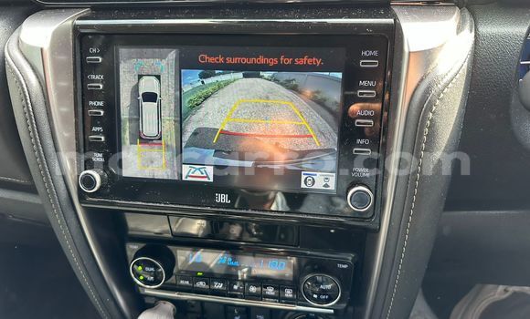 Buy Used Toyota Fortuner White Car in Maputo in Maputo Buy Used Toyota Fortuner White Car in Maputo in Maputo