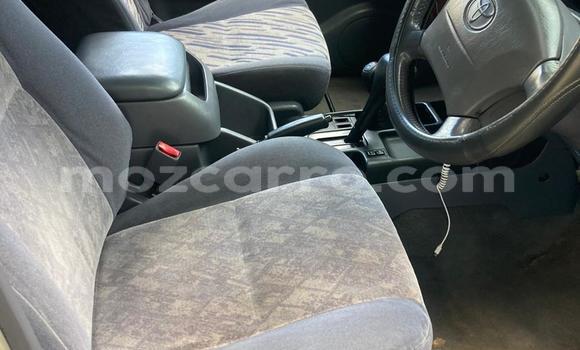 Nunua Ilio tumika Toyota Prado Fedha Gari ndani ya Maputo nchini Maputo Nunua Ilio tumika Toyota Prado Fedha Gari ndani ya Maputo nchini Maputo