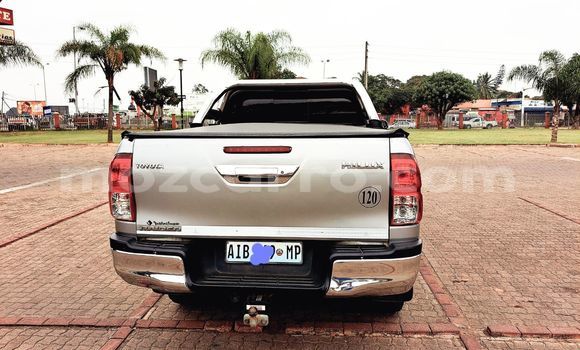 Buy Used Toyota Hilux Silver Car in Maputo in Maputo Buy Used Toyota Hilux Silver Car in Maputo in Maputo