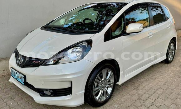 Comprar Importar Honda Fit Branco Carro em Maputo em Maputo