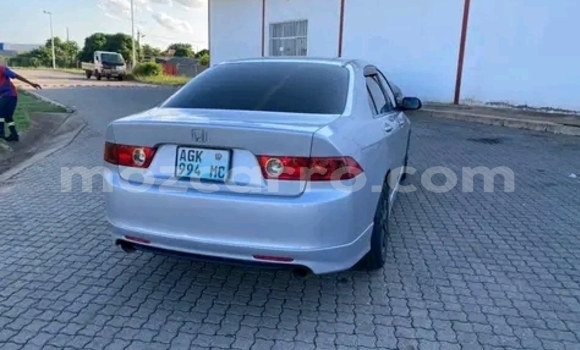 Comprar Usado Honda Accord De outros Carro em Maputo em Maputo Comprar Usado Honda Accord De outros Carro em Maputo em Maputo