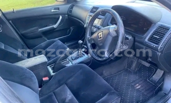 Comprar Usado Honda Accord De outros Carro em Maputo em Maputo Comprar Usado Honda Accord De outros Carro em Maputo em Maputo