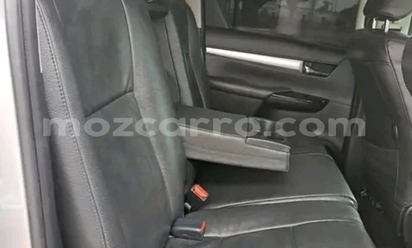 Buy Used Toyota Hilux Other Car in Maputo in Maputo Buy Used Toyota Hilux Other Car in Maputo in Maputo