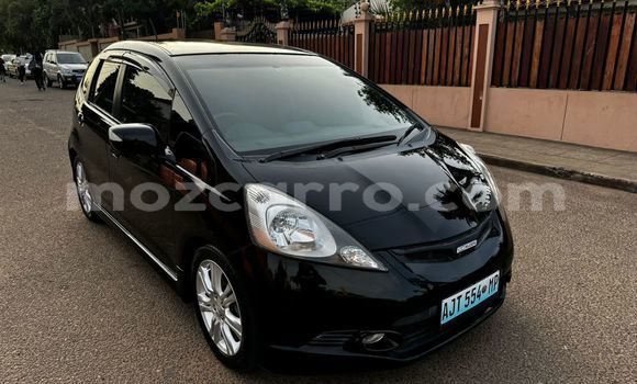 Nunua Mpya Honda Fit Nyeusi Gari ndani ya Maputo nchini Maputo Nunua Mpya Honda Fit Nyeusi Gari ndani ya Maputo nchini Maputo