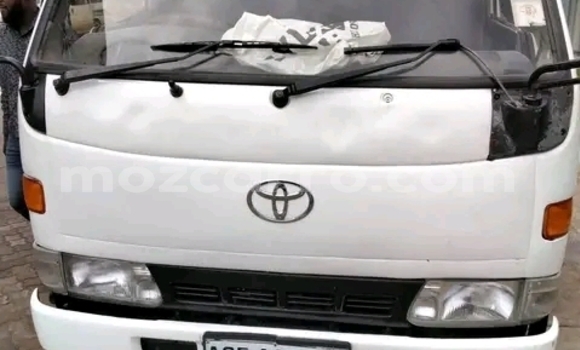 Buy Used Toyota Dyna White Car in Maputo in Maputo Buy Used Toyota Dyna White Car in Maputo in Maputo