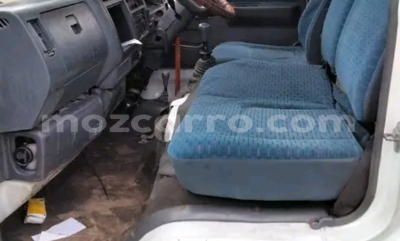 Buy Used Toyota Dyna White Car in Maputo in Maputo Buy Used Toyota Dyna White Car in Maputo in Maputo