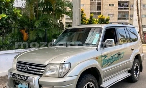Tenga Tsaru Toyota Land Cruiser Prado Zvimwe Mota in Maputo in Maputo Tenga Tsaru Toyota Land Cruiser Prado Zvimwe Mota in Maputo in Maputo