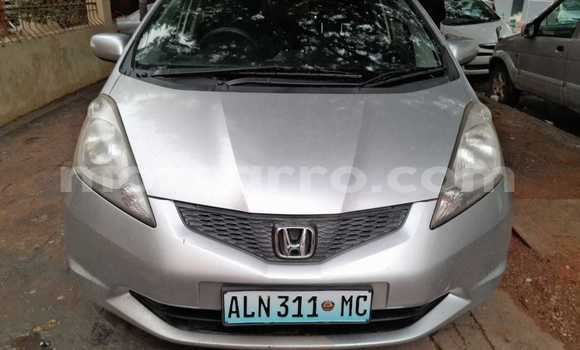 Nunua Ilio tumika Honda Fit Fedha Gari ndani ya Maputo nchini Maputo Nunua Ilio tumika Honda Fit Fedha Gari ndani ya Maputo nchini Maputo