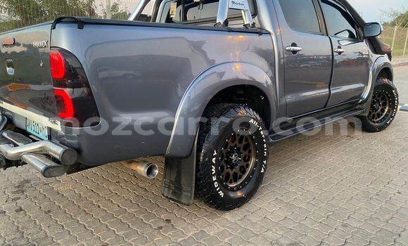 Comprar Usado Toyota Hilux Prata Carro em Maputo em Maputo Comprar Usado Toyota Hilux Prata Carro em Maputo em Maputo