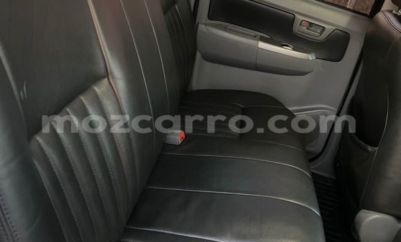 Comprar Usado Toyota Hilux Prata Carro em Maputo em Maputo Comprar Usado Toyota Hilux Prata Carro em Maputo em Maputo