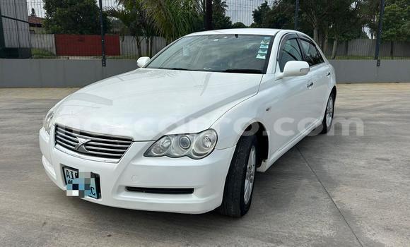 Nunua Ilio tumika Toyota Mark X Nyeupe Gari ndani ya Maputo nchini Maputo Nunua Ilio tumika Toyota Mark X Nyeupe Gari ndani ya Maputo nchini Maputo