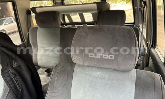 Comprar Usado Toyota Hilux Azul Carro em Maputo em Maputo Comprar Usado Toyota Hilux Azul Carro em Maputo em Maputo