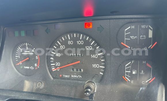 Comprar Usado Toyota Hilux Azul Carro em Maputo em Maputo Comprar Usado Toyota Hilux Azul Carro em Maputo em Maputo