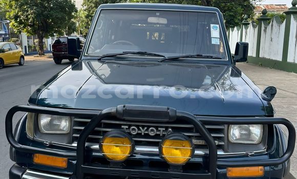 Comprar Usado Toyota Hilux Azul Carro em Maputo em Maputo Comprar Usado Toyota Hilux Azul Carro em Maputo em Maputo