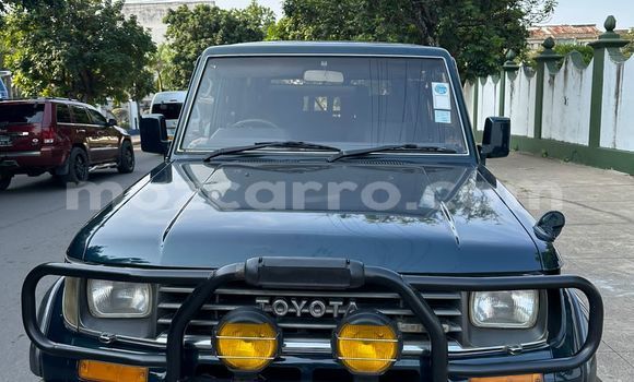 Comprar Usado Toyota Hilux Azul Carro em Maputo em Maputo Comprar Usado Toyota Hilux Azul Carro em Maputo em Maputo