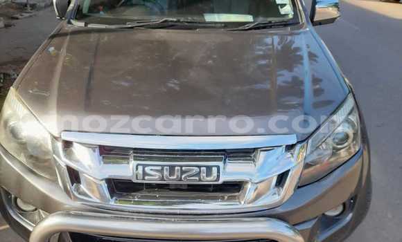 Tenga Tsaru Isuzu D-MAX Zvimwe Mota in Maputo in Maputo