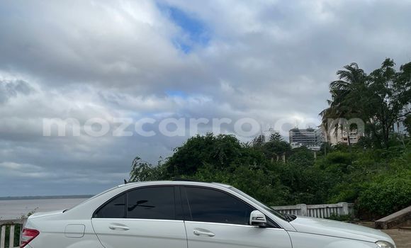 Buy New Mercedes-Benz C-Classe White Car in Maputo in Maputo Buy New Mercedes-Benz C-Classe White Car in Maputo in Maputo