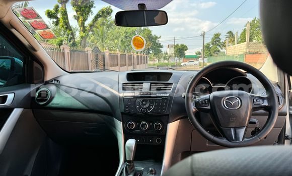 Buy Used Mazda BT-50 Silver Car in Maputo in Maputo Buy Used Mazda BT-50 Silver Car in Maputo in Maputo