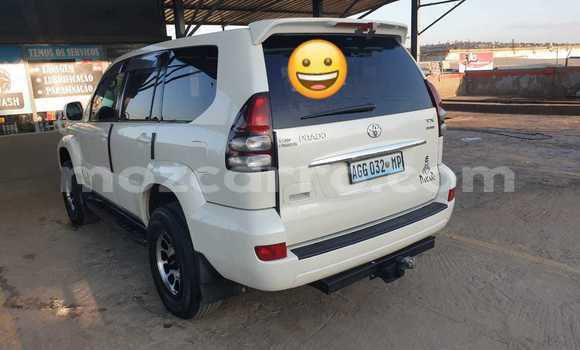 Buy Used Toyota Land Cruiser Prado White Car in Maputo in Maputo Buy Used Toyota Land Cruiser Prado White Car in Maputo in Maputo