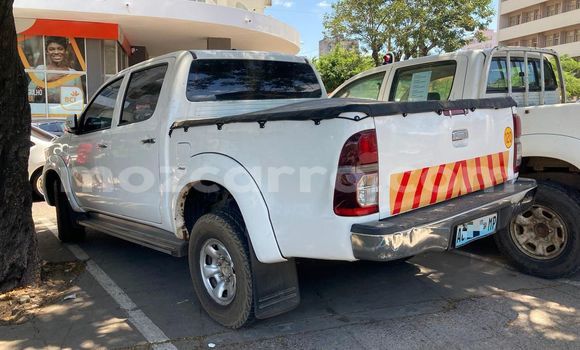 Tenga Tsaru Toyota Hilux Chena Mota in Maputo in Maputo Tenga Tsaru Toyota Hilux Chena Mota in Maputo in Maputo