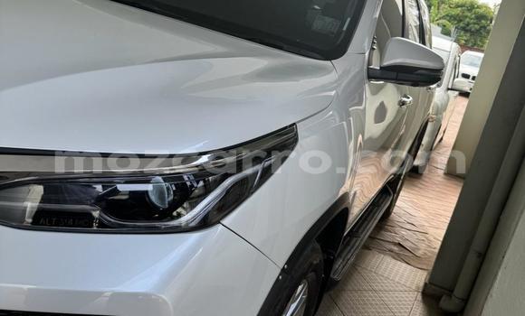 Comprar Usado Toyota Fortuner Branco Carro em Maputo em Maputo Comprar Usado Toyota Fortuner Branco Carro em Maputo em Maputo
