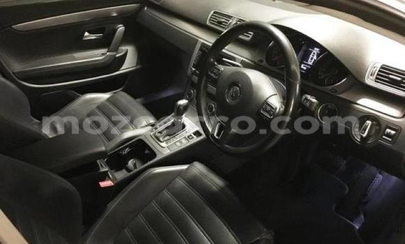 Comprar Usado Volkswagen Passat CC Prata Carro em Lumbo em Nampula Comprar Usado Volkswagen Passat CC Prata Carro em Lumbo em Nampula